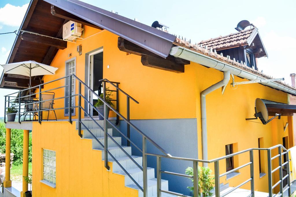 Studio Apartman Pavletic Apartment Slunj Exterior foto